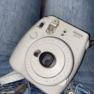 Instax Mini 9 in brand new condition